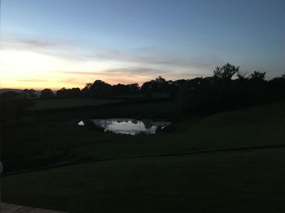Gilfach Gower Farm Luxury Yurt With Hot Tub Hotel Ammanford Buitenkant foto