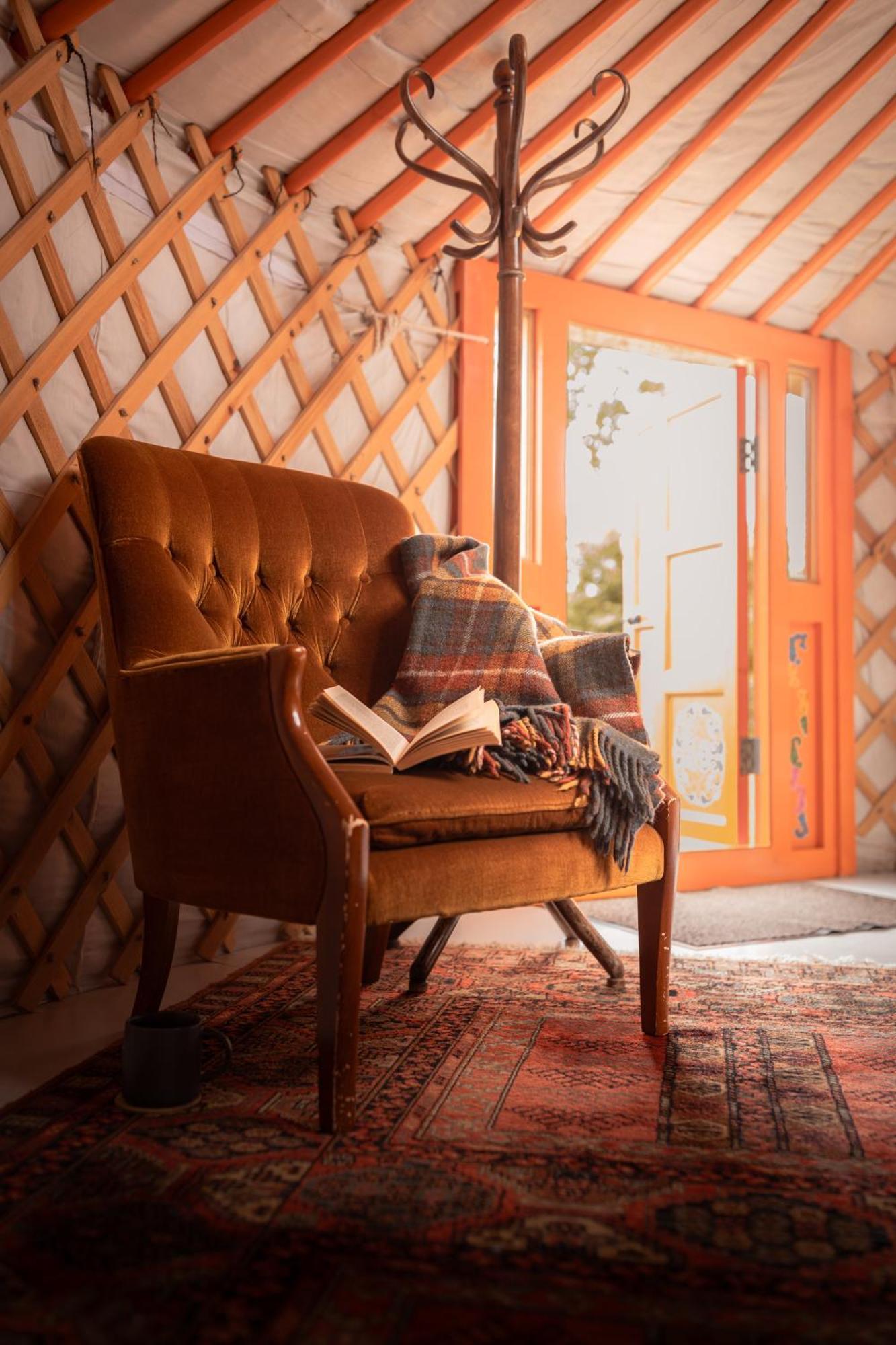 Gilfach Gower Farm Luxury Yurt With Hot Tub Hotel Ammanford Buitenkant foto